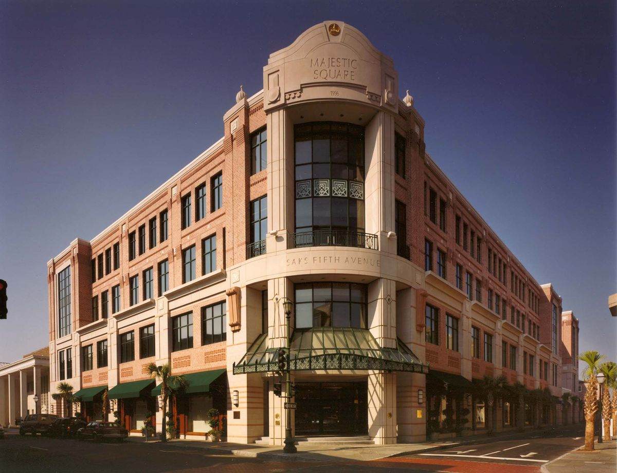211 King St - Photo 1