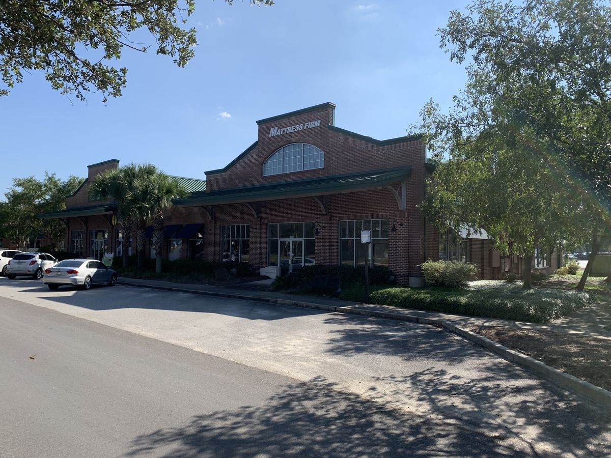 1117 Market Center Blvd - Photo 1