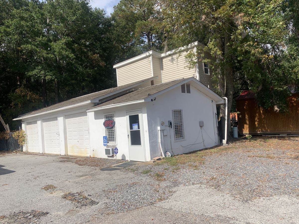 5538 Old Jacksonboro Rd - Photo 1