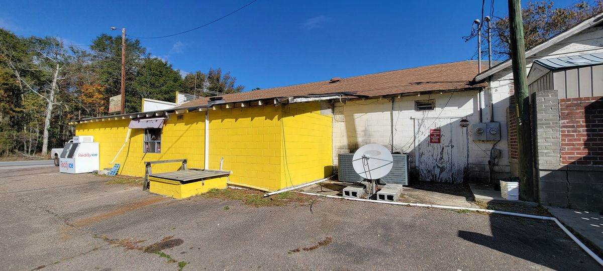 1265 Trojan Rd - Photo 1