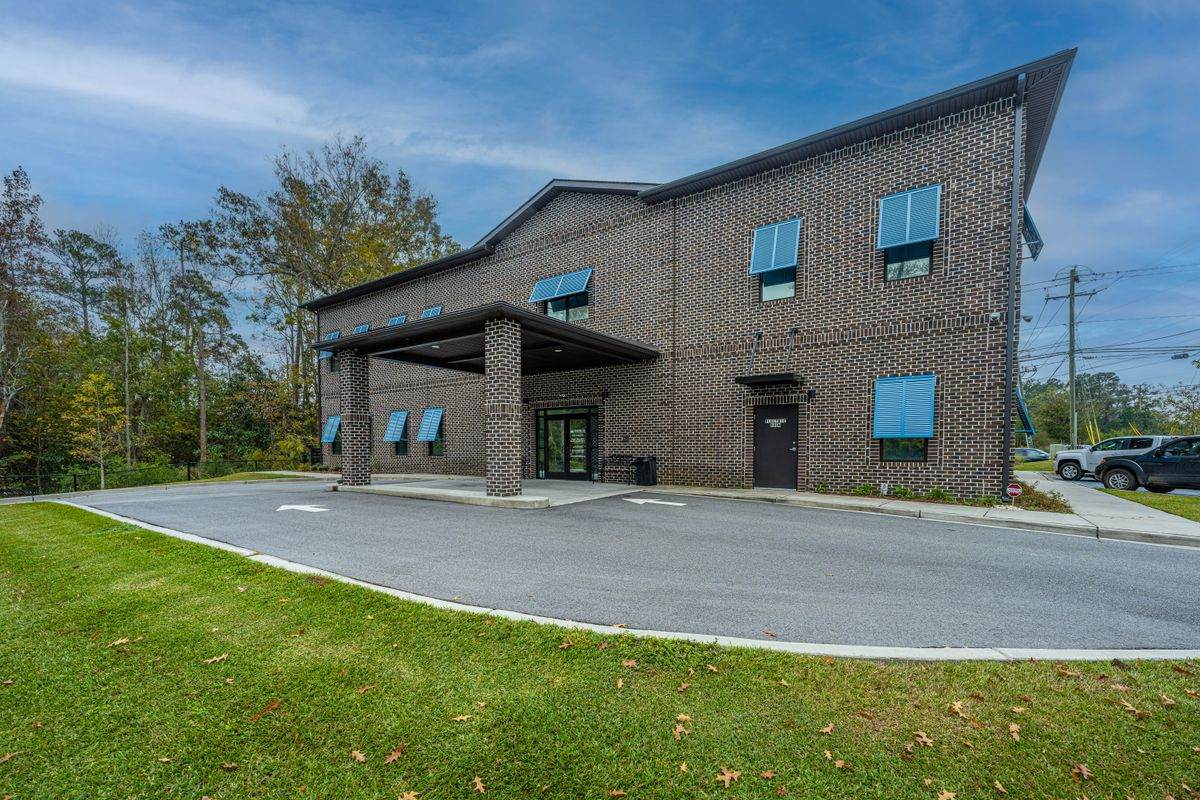 9404 Hwy 78 - Photo 1