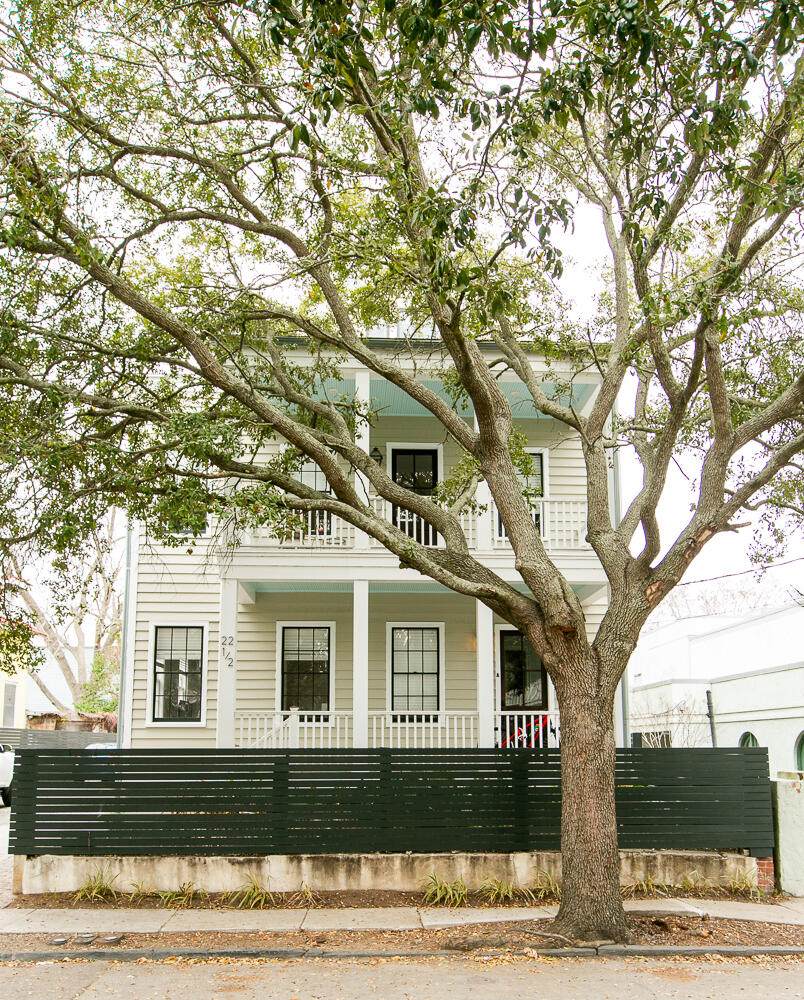 22 1/2 Mary Street - Photo 1