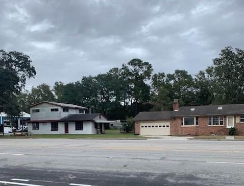1406 & 1410 Folly Rd - Photo 1