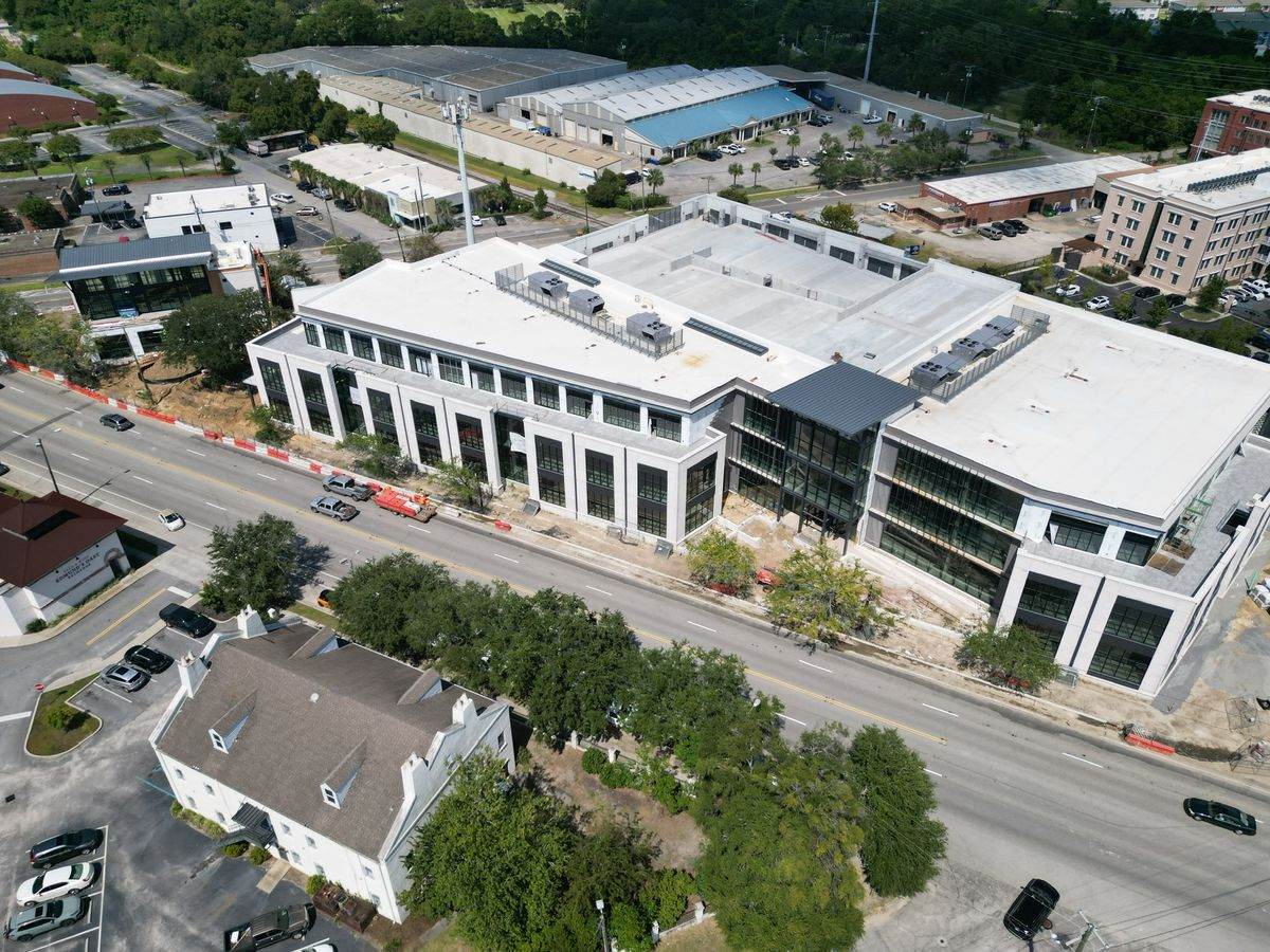 1080 + 1090 Morrison Drive - Photo 1