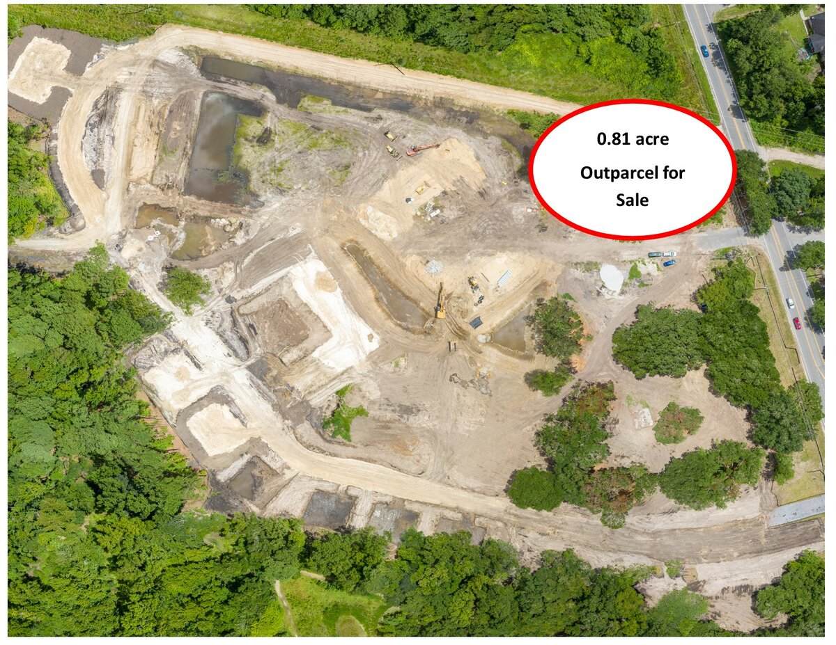 3530 Maybank Hwy - Photo 1