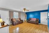 1968 Baltimore Avenue - Photo 9