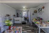 105 Warren Street - Photo 8