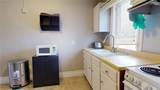 1010 Main Street - Photo 3