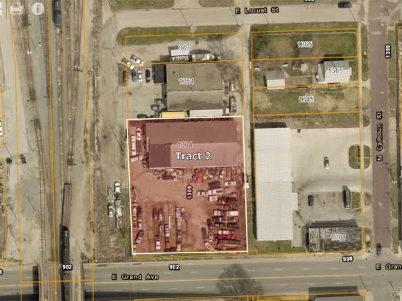1334 Railroad Avenue - Photo 1