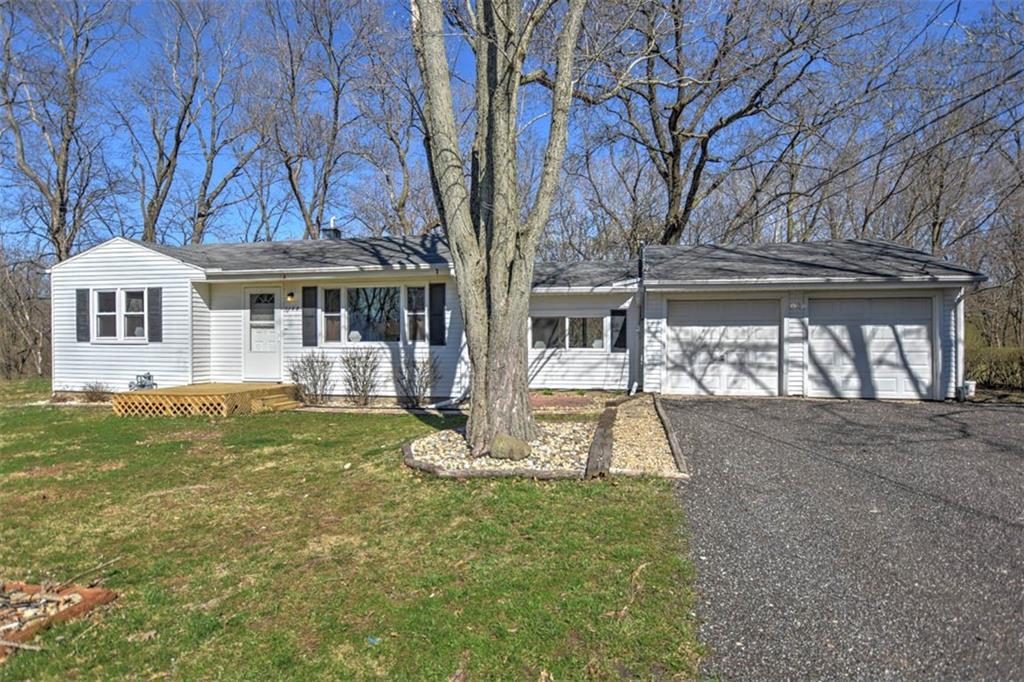 1130 Souders - Photo 1