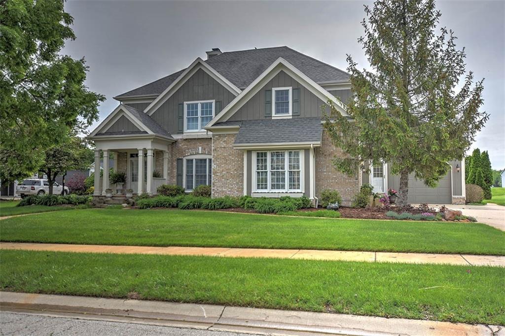 2670 Southlake - Photo 1