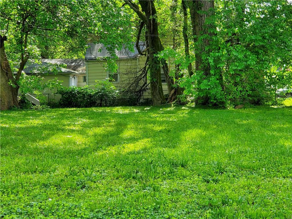1027 Monroe Street - Photo 1