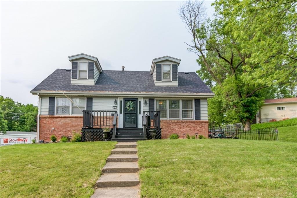 2664 Gregory - Photo 1