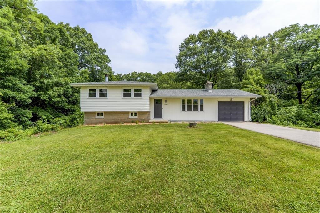 1640 Martin - Photo 1