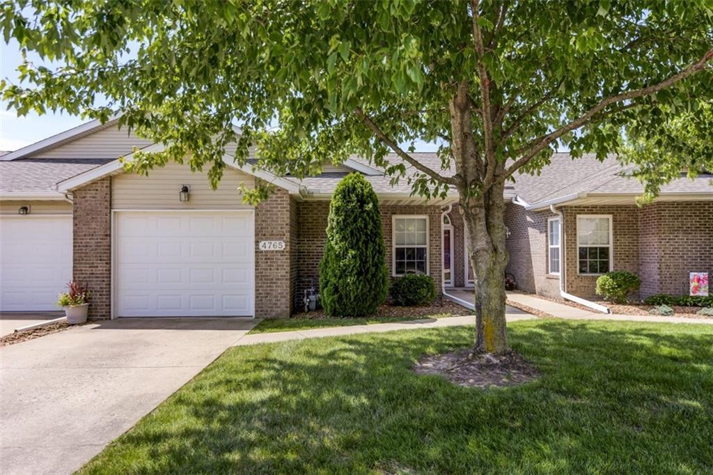 4765 Arbor - Photo 1