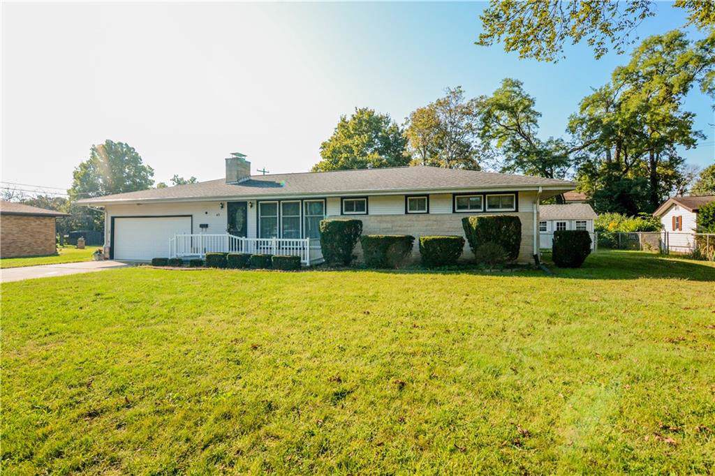 43 Berry Drive - Photo 1