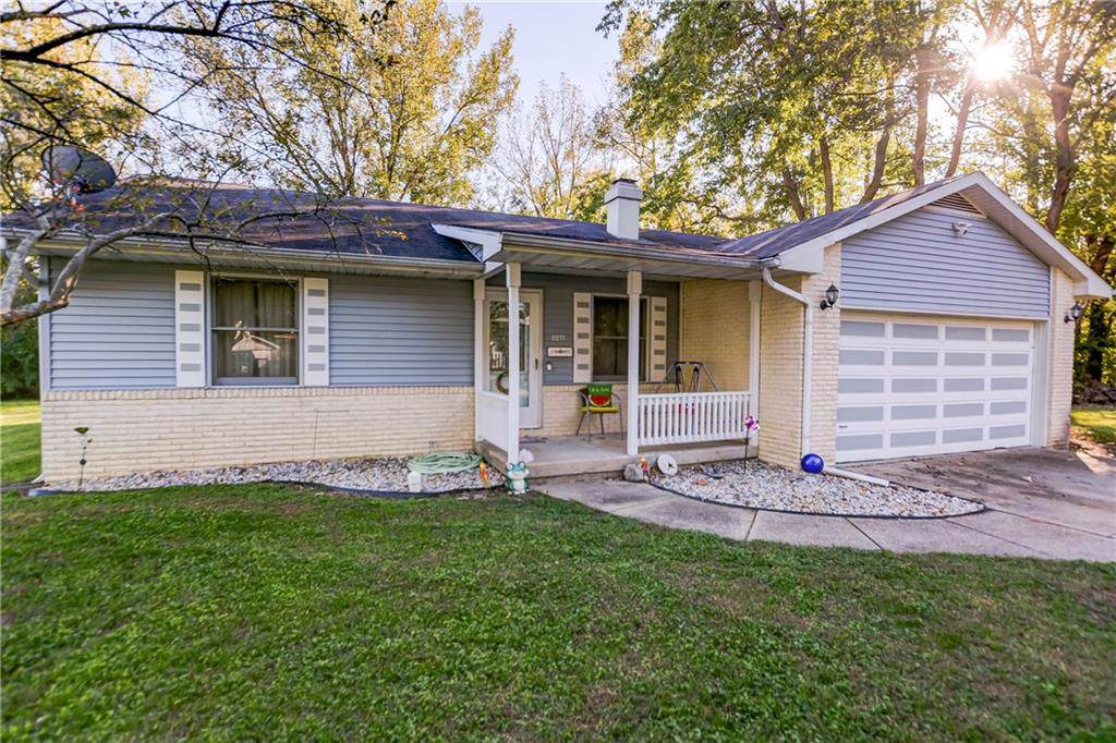 2271 Riverview - Photo 1