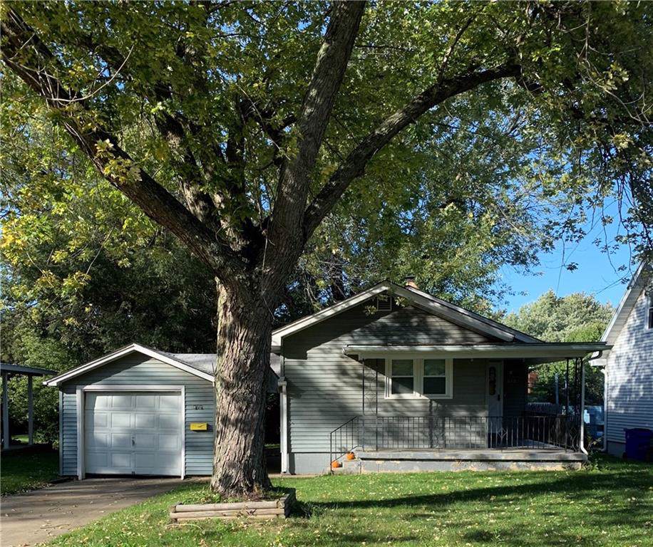 872 Harper Avenue - Photo 1
