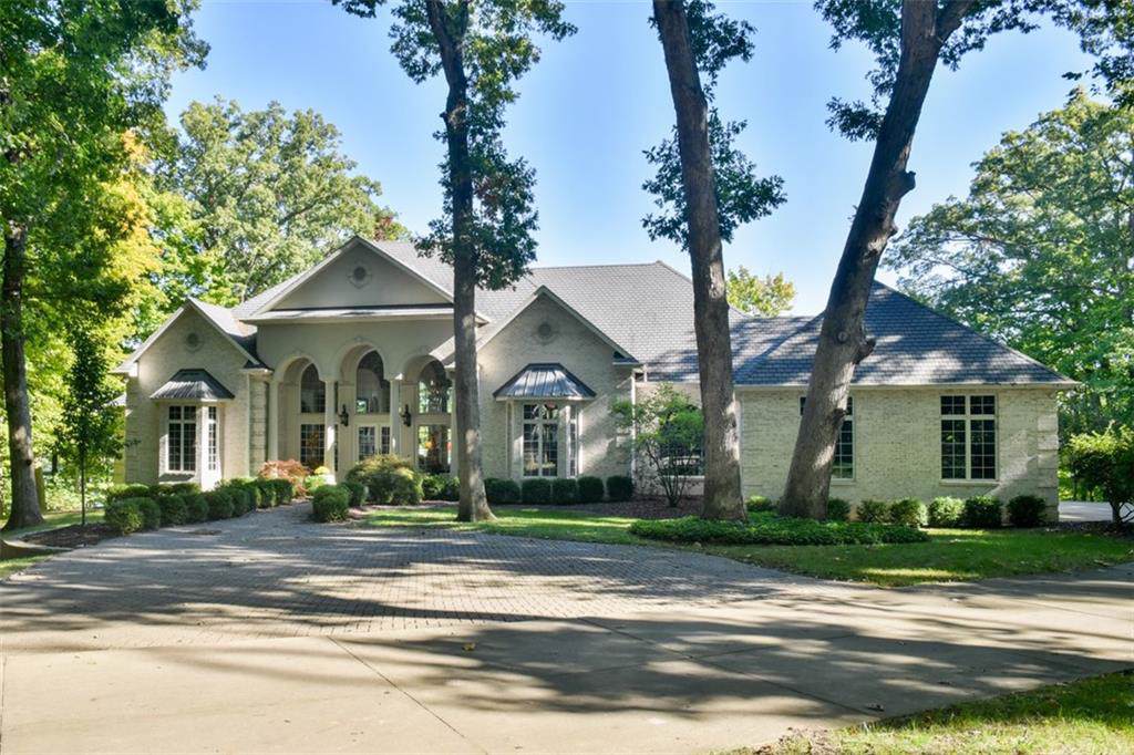 4160 Lake Court - Photo 1