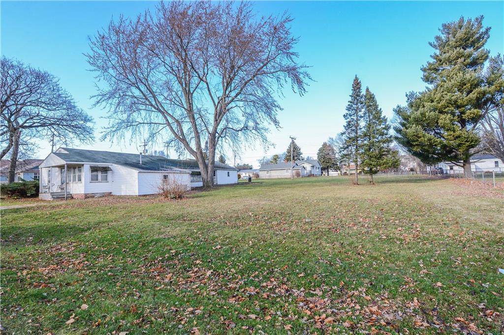 226 Barnett Avenue - Photo 1