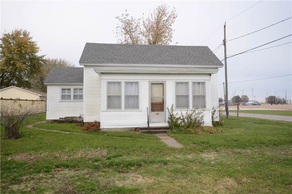 492 North Street - Photo 1