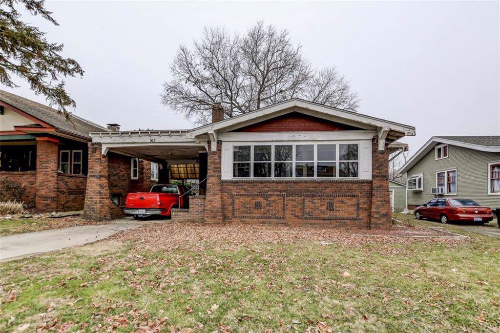 163 Oakdale Boulevard - Photo 1