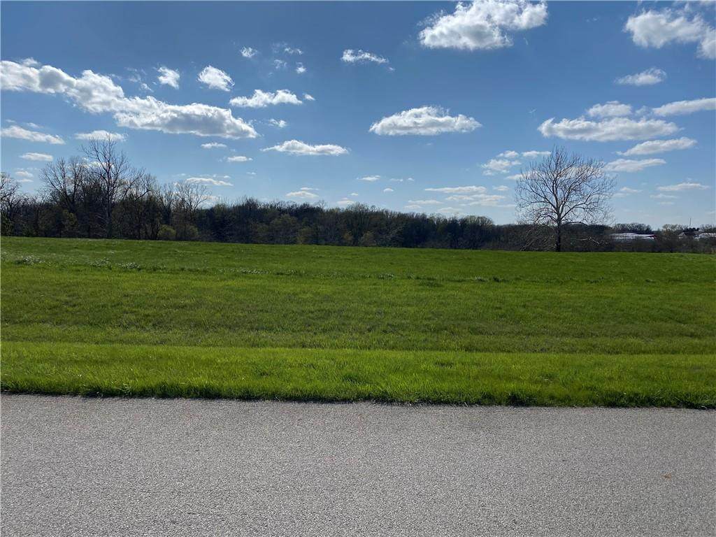 4 Fairway Lane - Photo 1