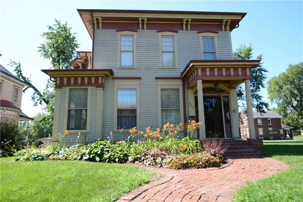 447 Main Street - Photo 1