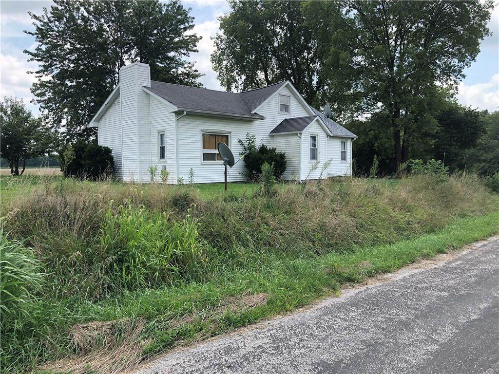 1861 County Road 100 E - Photo 1