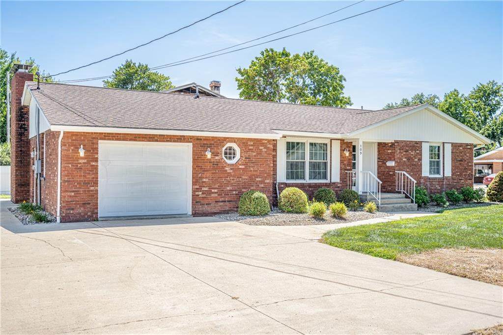 109 Saint Louis Avenue - Photo 1
