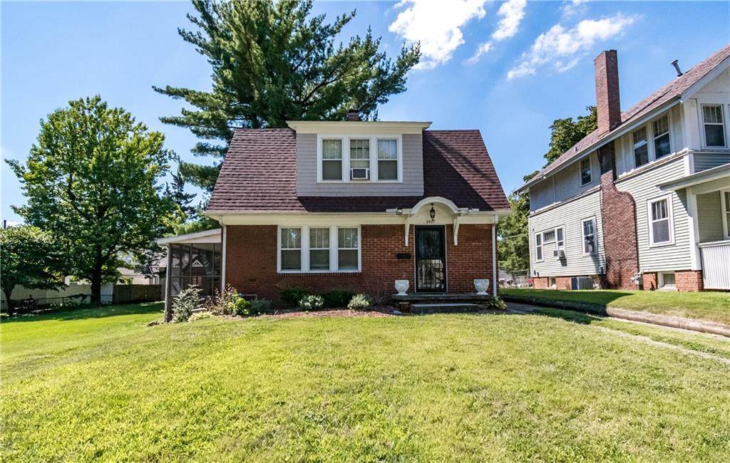 1417 Forest Avenue - Photo 1