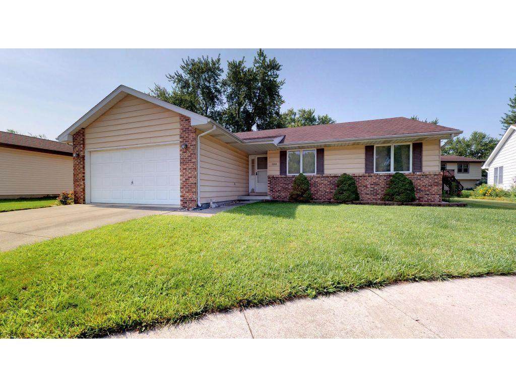 4525 Hayden Court - Photo 1