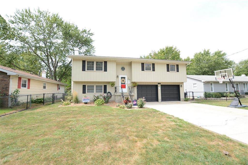 915 Kirk Drive - Photo 1