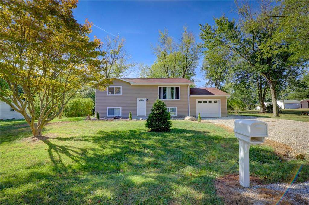 2523 Fairway Court - Photo 1