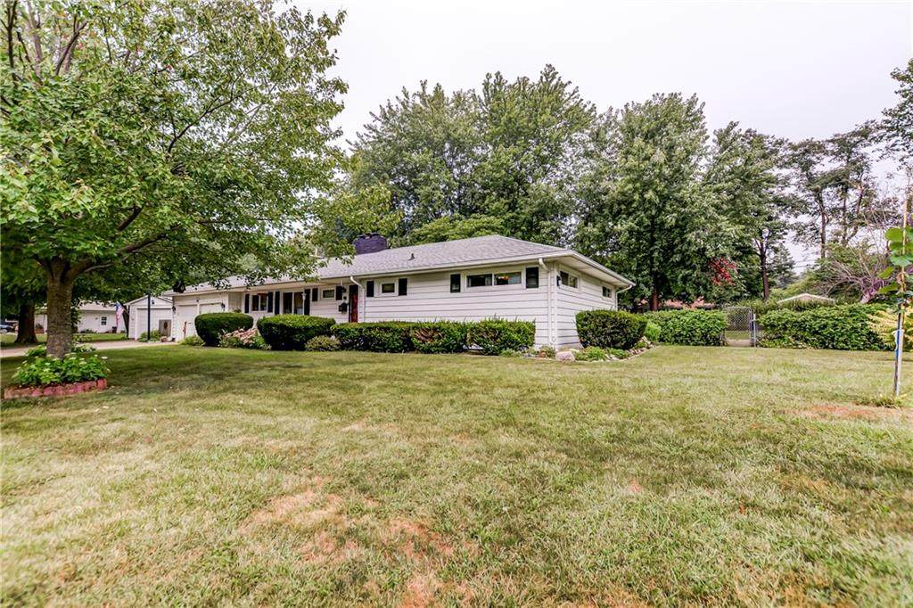 6 Carroll Drive - Photo 1