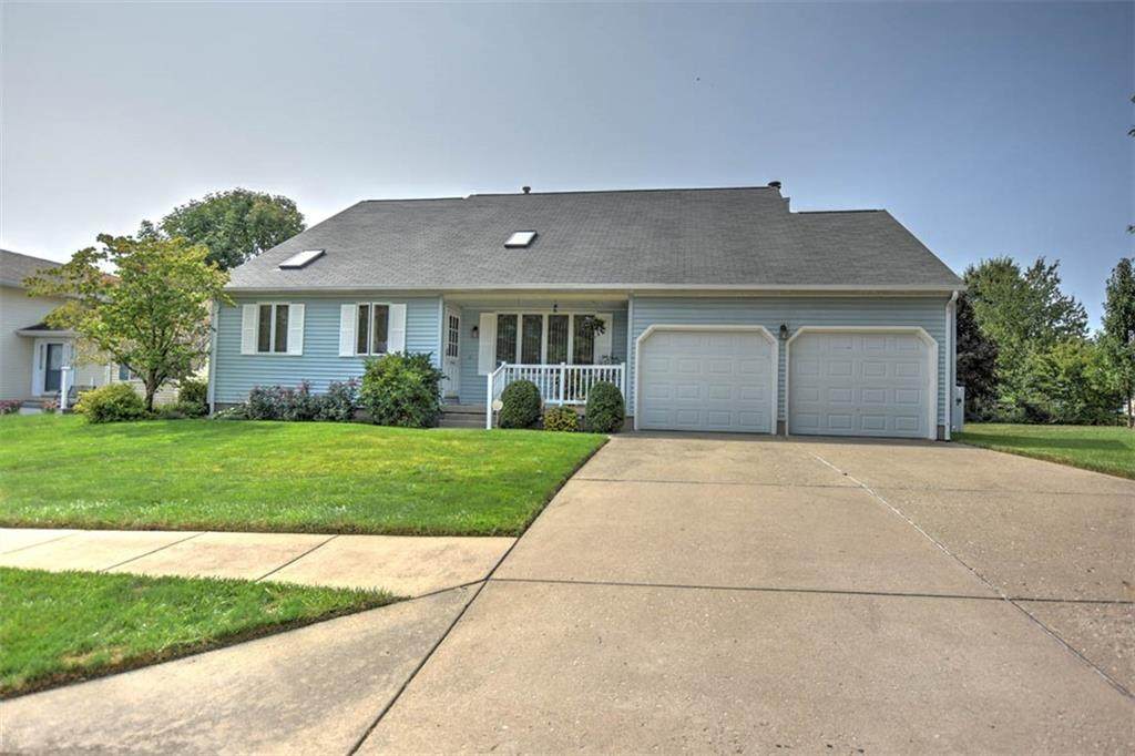2557 Pheasant Run - Photo 1