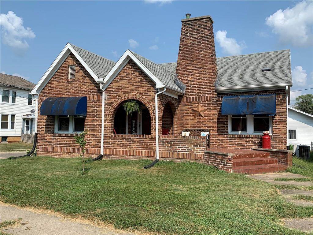 916 Main Street - Photo 1