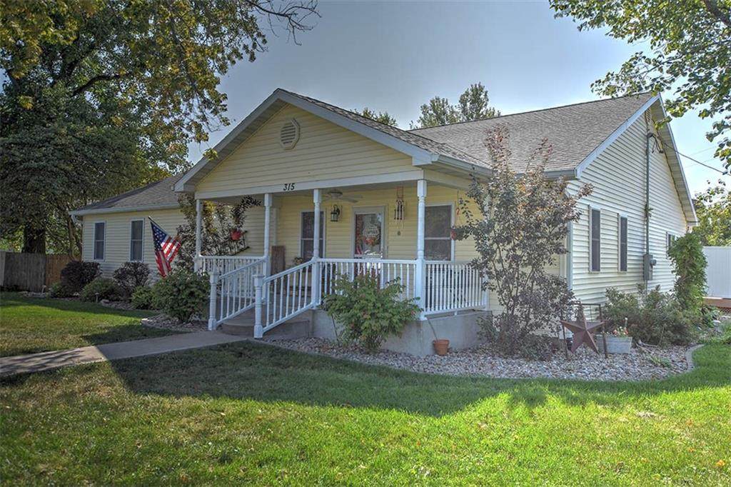 315 Colton Street - Photo 1