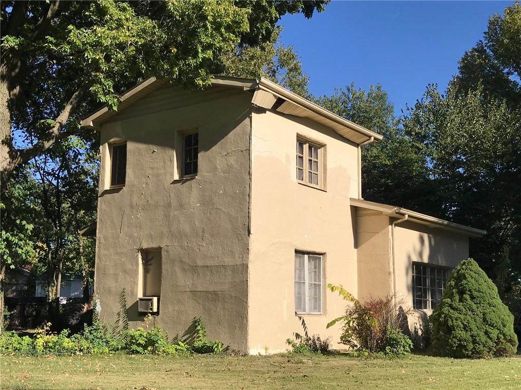 28 North Drive - Photo 1