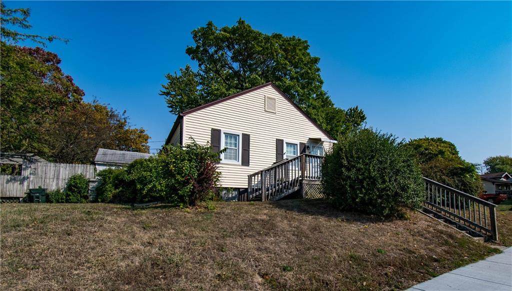 1504 King Street - Photo 1