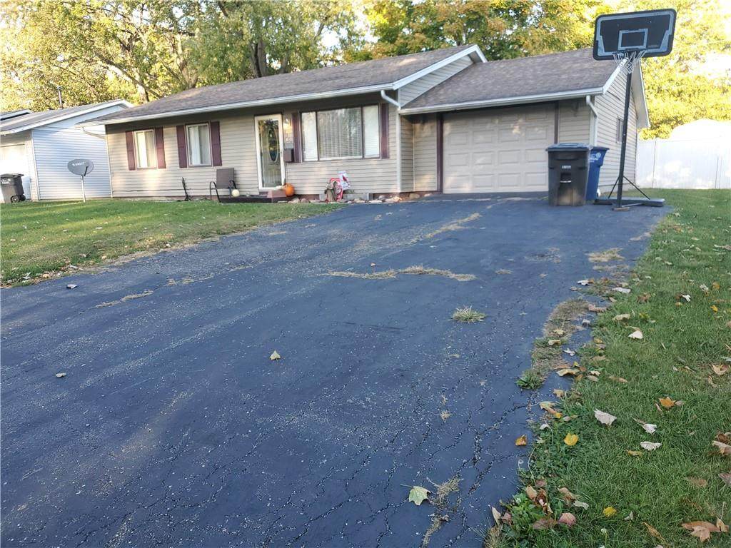 1309 Chandler Street - Photo 1