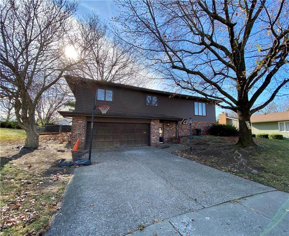 986 Karen Drive - Photo 1