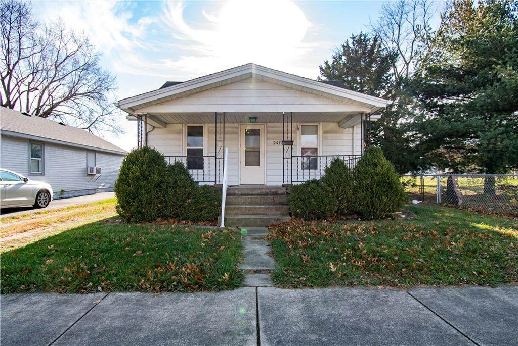 2417 Main Street - Photo 1