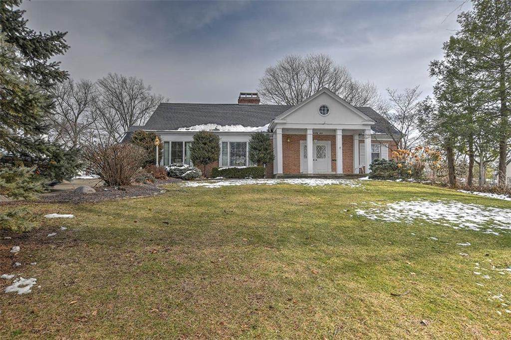 262 Southmoreland Place - Photo 1