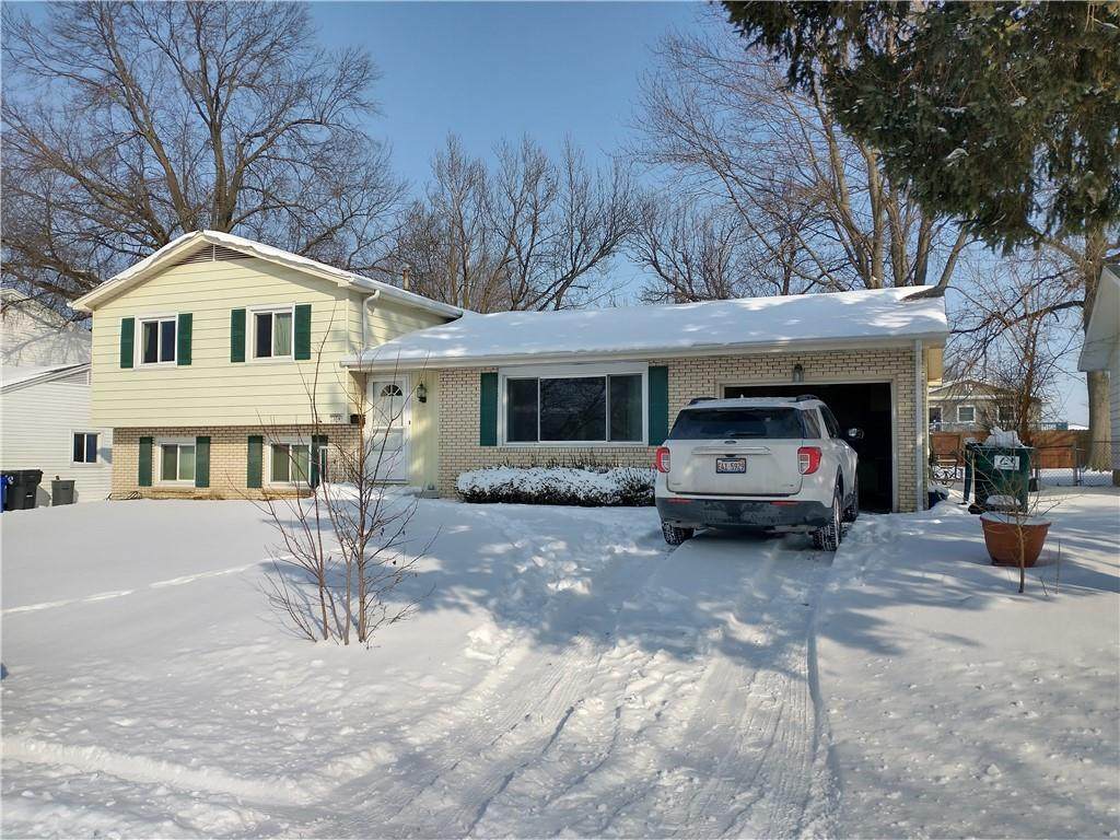 356 Oak Lane - Photo 1