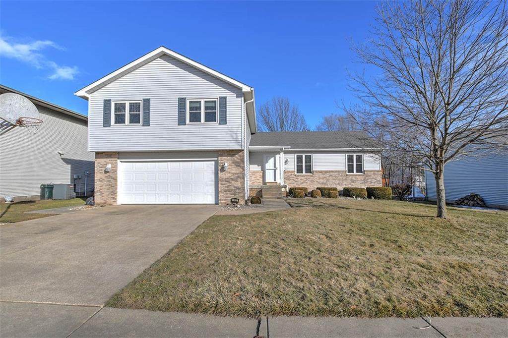 2612 Tanglewood Drive - Photo 1