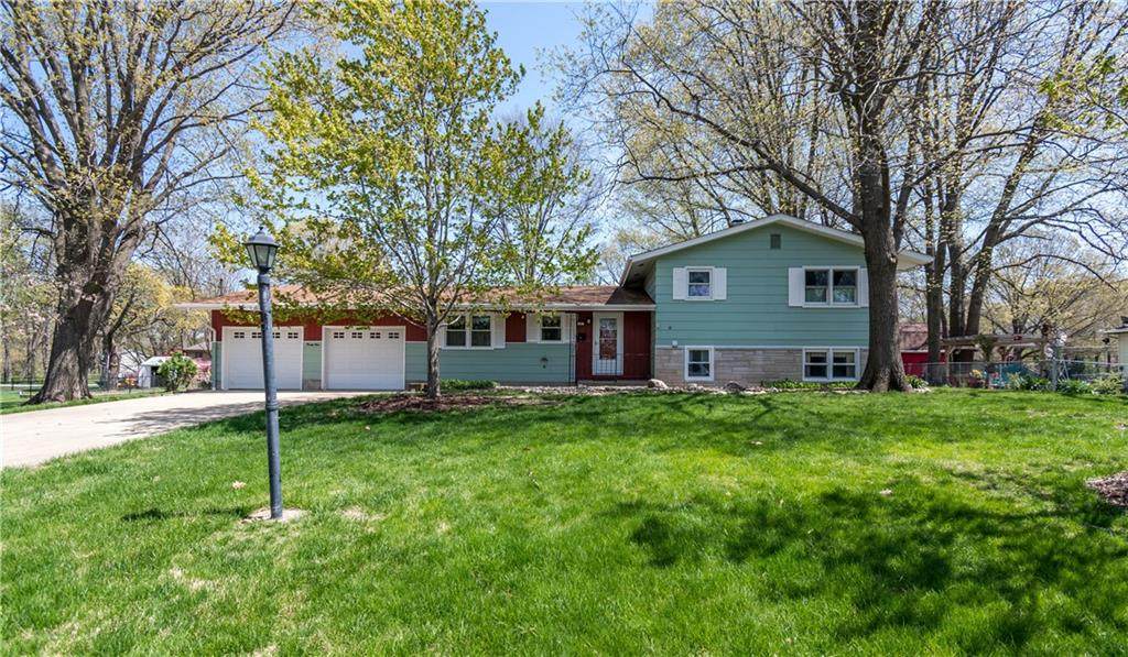 29 Circle Drive - Photo 1