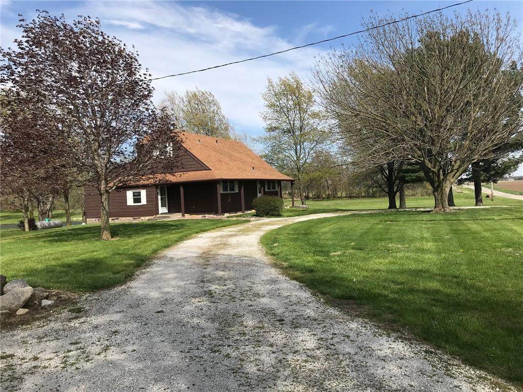 1961 2700 North Road - Photo 1