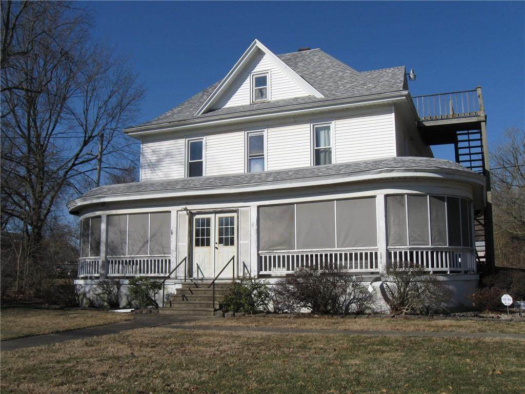 670 18th Street - Photo 1