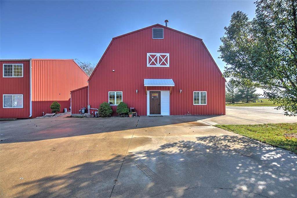 4790 Janine Way - Photo 1